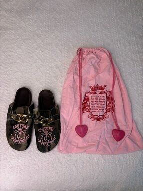 Y2K Vintage Camo Juicy Couture Mules 🩷